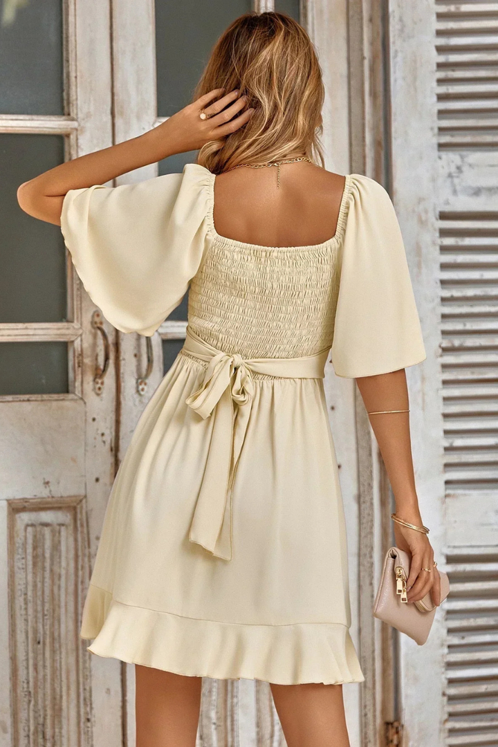 Auryn | Women's Cotton Flowy V-Neck White Graduation Dress