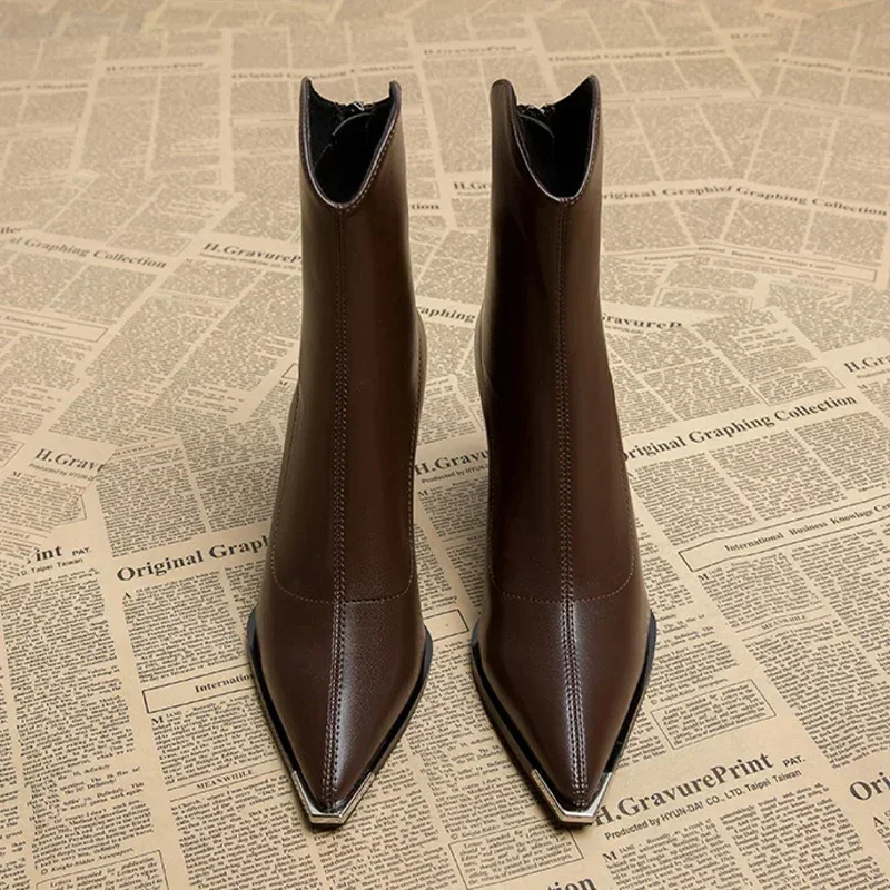 Mette | Women's Leather Block Heel Pointed Toe Ankle Boots