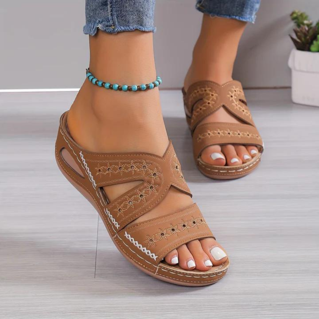 Niamh | Women's Comfortable Cutout Sandals