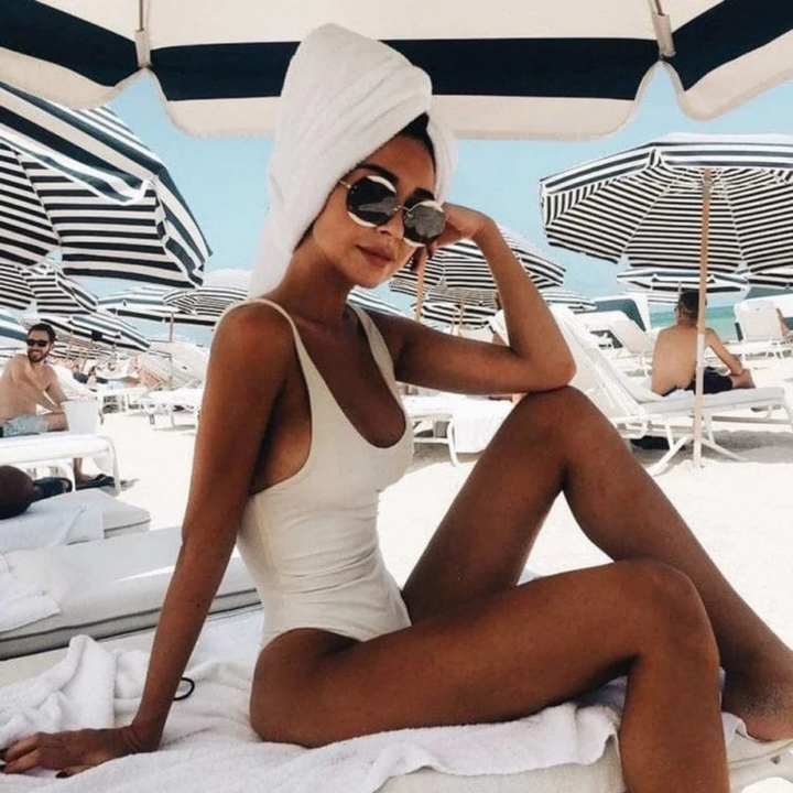 Olivia | Women's Stretch Scoop Neck Slim Fit One-Piece Swimsuit