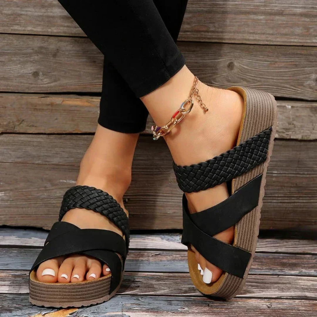 Soleil | Women's Comfortable Crossover Sandals